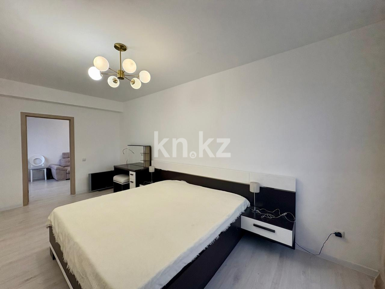 Продажа 3-комнатной квартиры, 74 м² в Алматы - фото 9