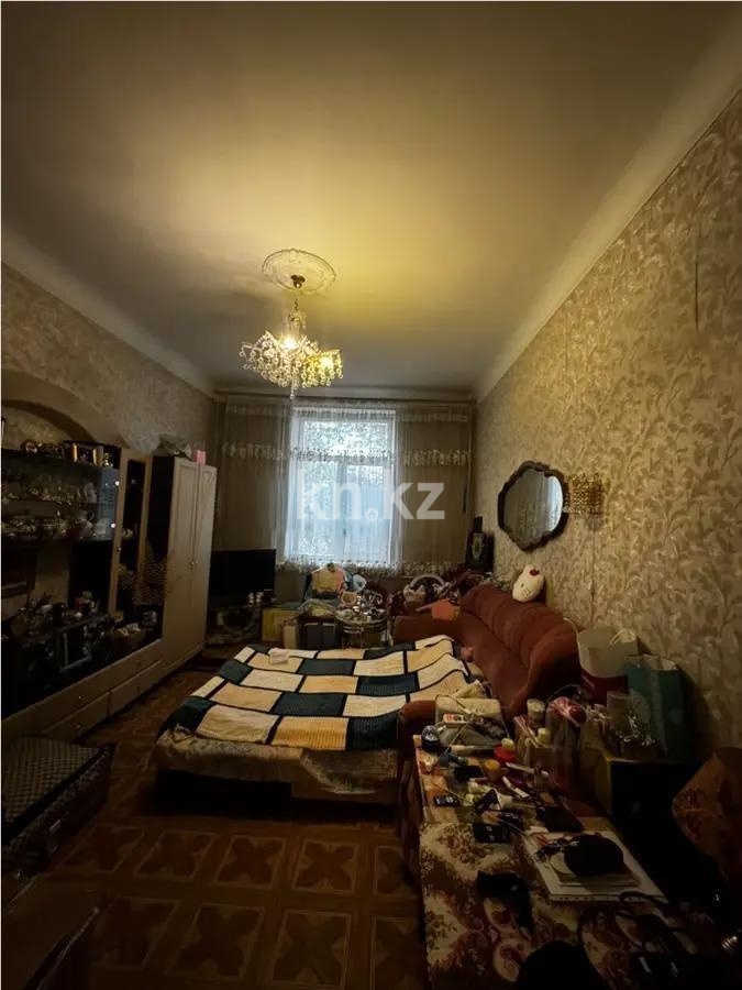 Продажа 2-комнатной квартиры, 55.7 м², ул. Богенбай батыра, дом  136 в Алматы