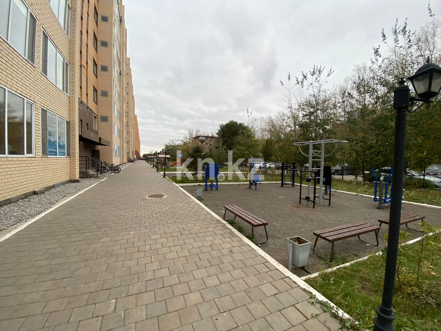 Продажа 2-комнатной квартиры, 56 м², ул. Сарыарка, дом  6 в Караганде - фото 13