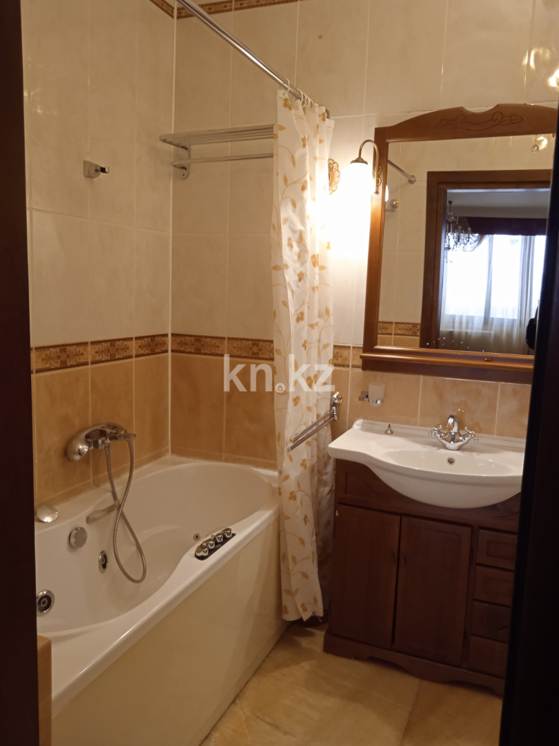 Аренда 3-комнатной квартиры, 160 м² в Астане - фото 28