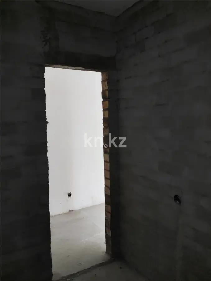 Продажа 2-комнатной квартиры, 66.3 м² в Астане - фото 4