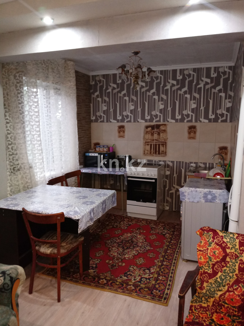 Продажа 3-комнатной квартиры, 58 м², ул. Кашаубаева, дом  18 в Усть-Каменогорске - фото 3