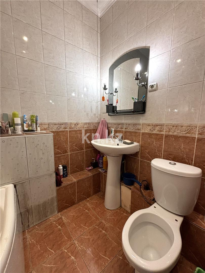 Продажа 3-комнатной квартиры, 72 м² в Караганде - фото 8