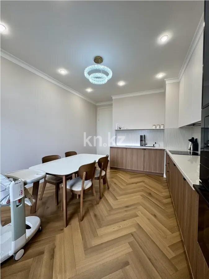 Продажа 4-комнатной квартиры, 140 м² в Астане - фото 9
