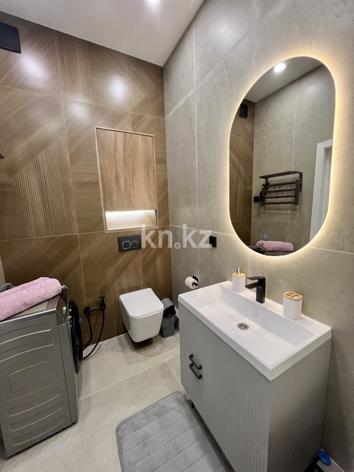 Аренда 1-комнатной квартиры посуточно, 40 м², Сейфуллина, дом  416 - ул. Макатаева в Алматы - фото 15