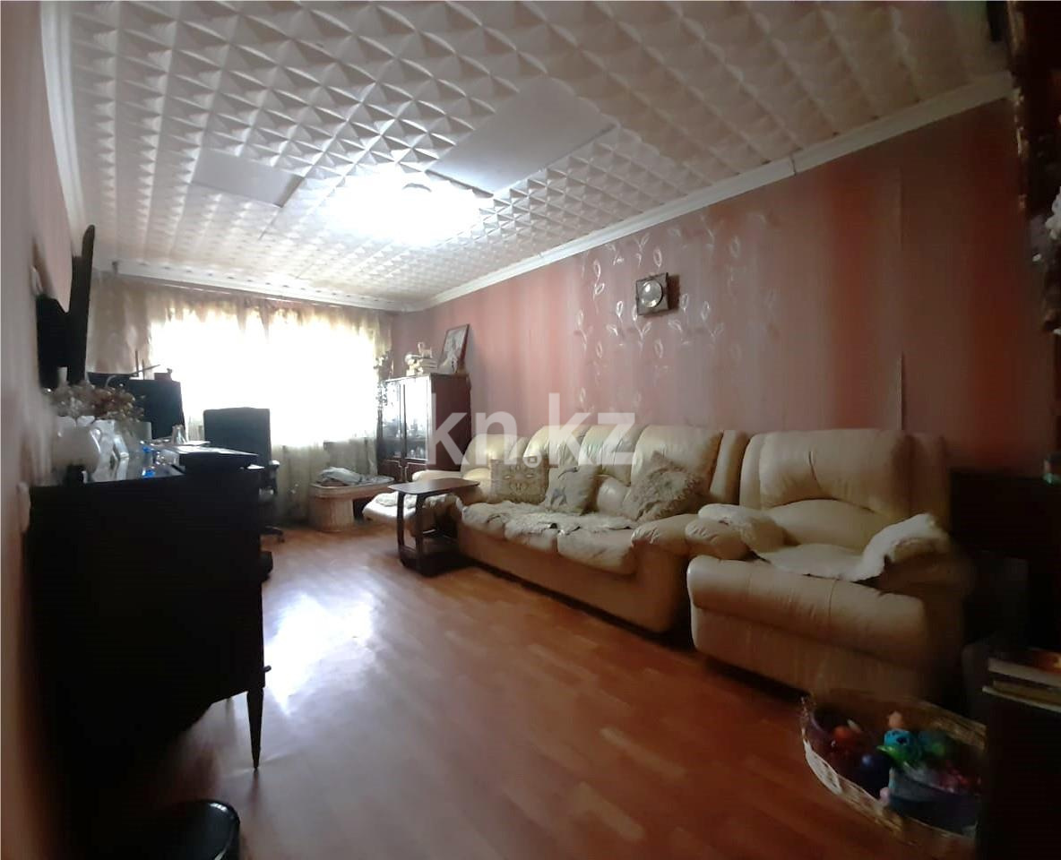 Продажа 3-комнатной квартиры, 61 м², ул. Алиханова в Караганде - фото 2