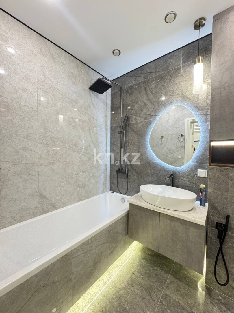 Продажа 3-комнатной квартиры, 90 м² в Астане - фото 18