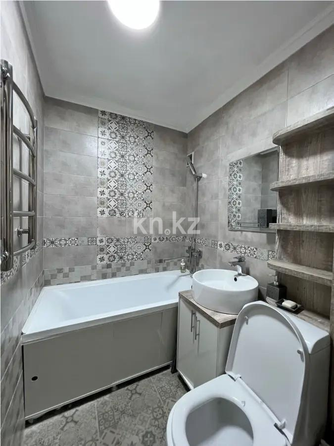 Продажа 2-комнатной квартиры, 41 м², ул. Желтоксан, дом  170 в Алматы - фото 4