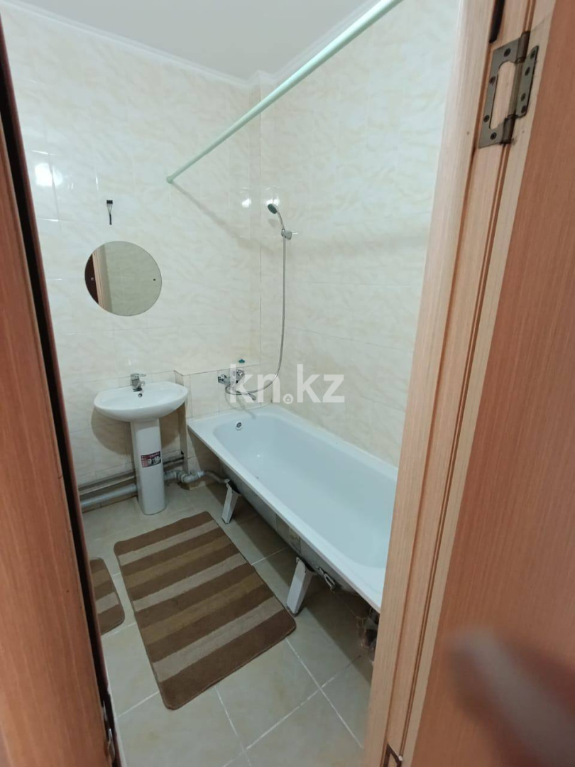 Аренда 1-комнатной квартиры, 42 м², ул. Молдагалиева, дом  6 в Астане - фото 9