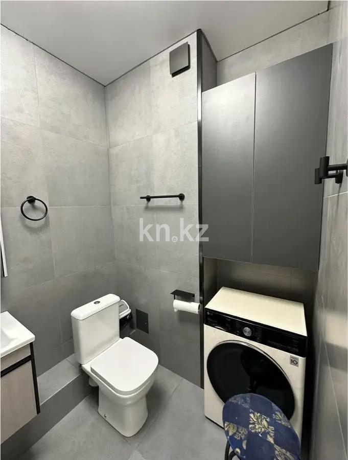 Продажа 1-комнатной квартиры, 28 м², 20 мкр., дом  46/3 в Алматы - фото 3