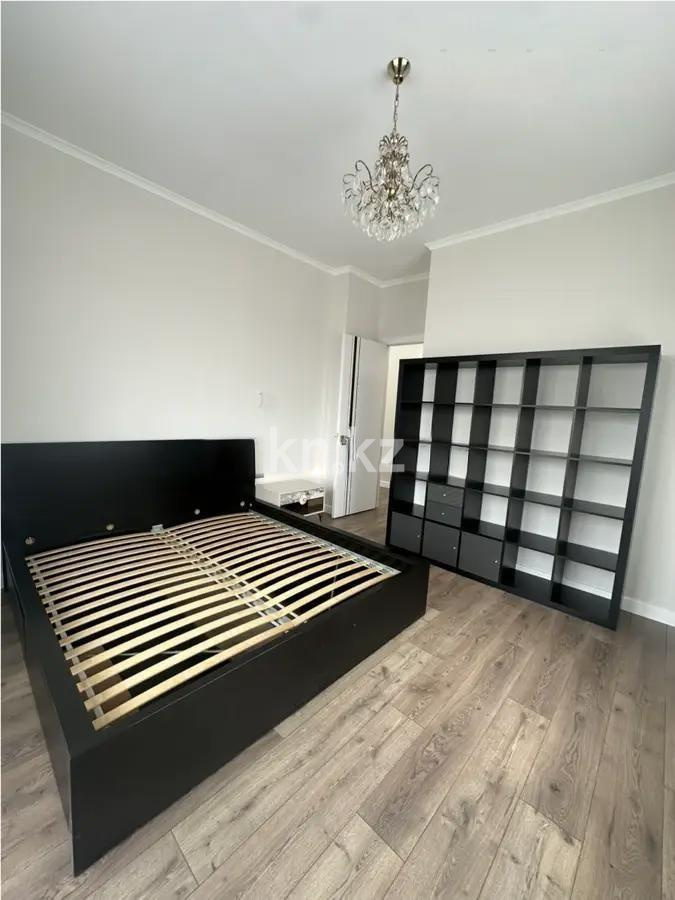 Продажа 3-комнатной квартиры, 69 м², ул. Момышулы, дом  5/3 в Алматы - фото 2