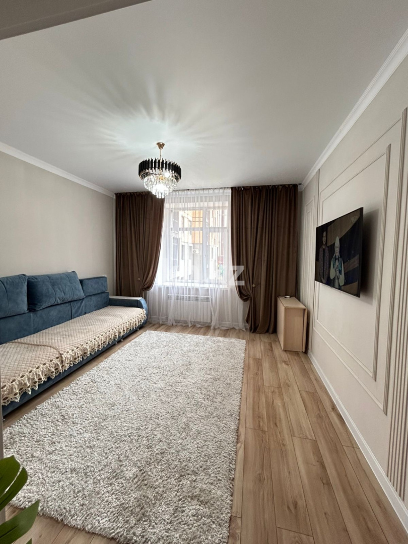 Продажа 3-комнатной квартиры, 89 м², ул. Букетова, дом  3/3 в Караганде