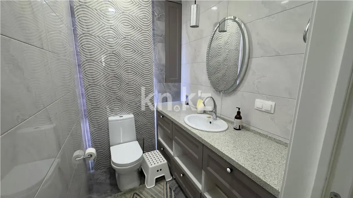 Продажа 3-комнатной квартиры, 91 м², ул. Орынбор, дом  12 в Астане - фото 6