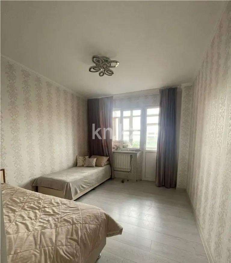 Продажа 4-комнатной квартиры, 85.5 м² в Алматы - фото 4