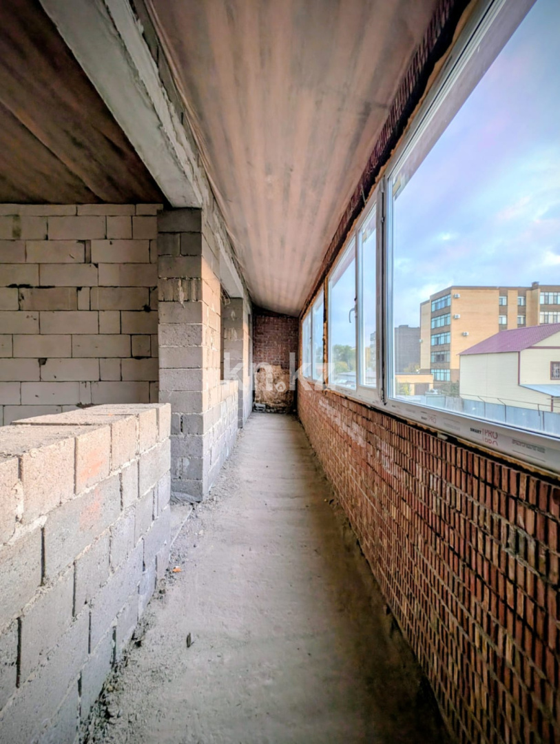 Продажа 4-комнатной квартиры, 135 м², ул. Скоробогатова, дом  108 в Уральске - фото 11