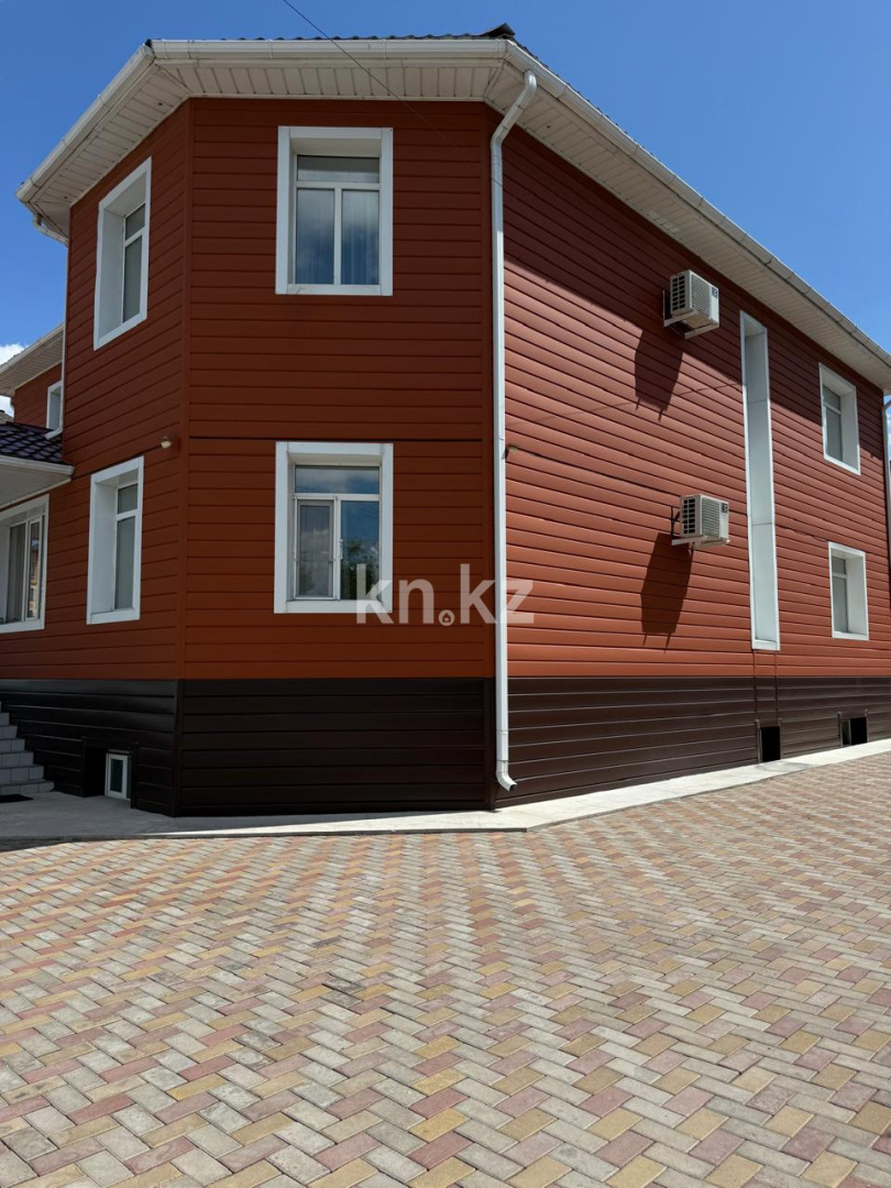 Продажа 7-комнатного дома, 370 м² в Караганде