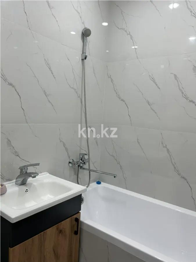 Продажа 1-комнатной квартиры, 36.8 м² в Астане - фото 4