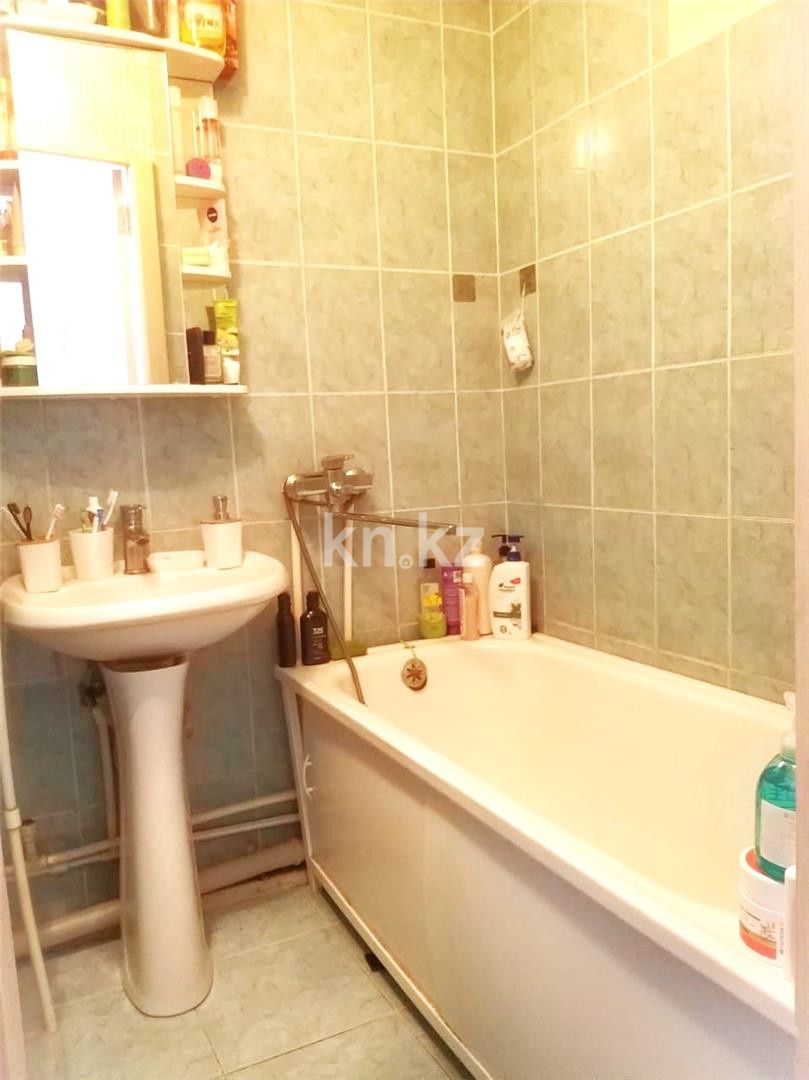 Продажа 2-комнатной квартиры, 44 м², 1 кв-л в Караганде - фото 10
