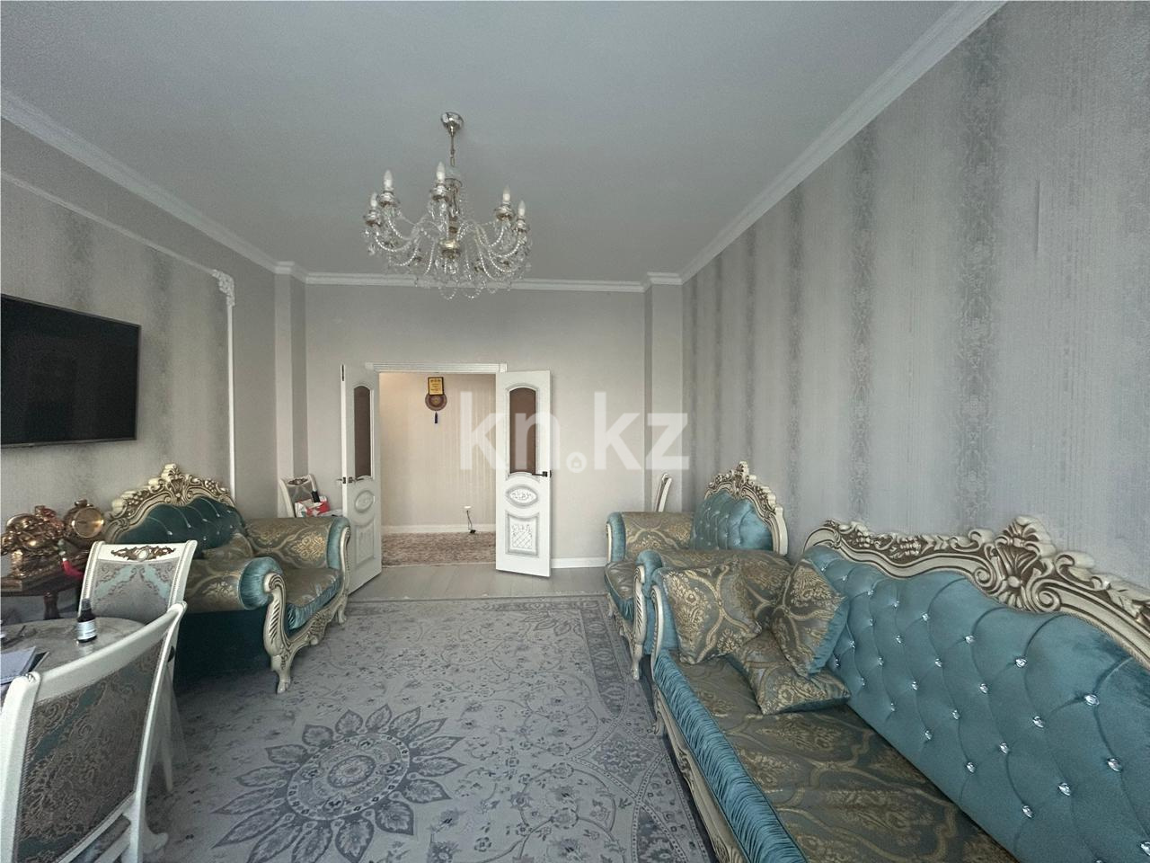 Продажа 4-комнатной квартиры, 110 м², пр. Мангилик Ел в Астане