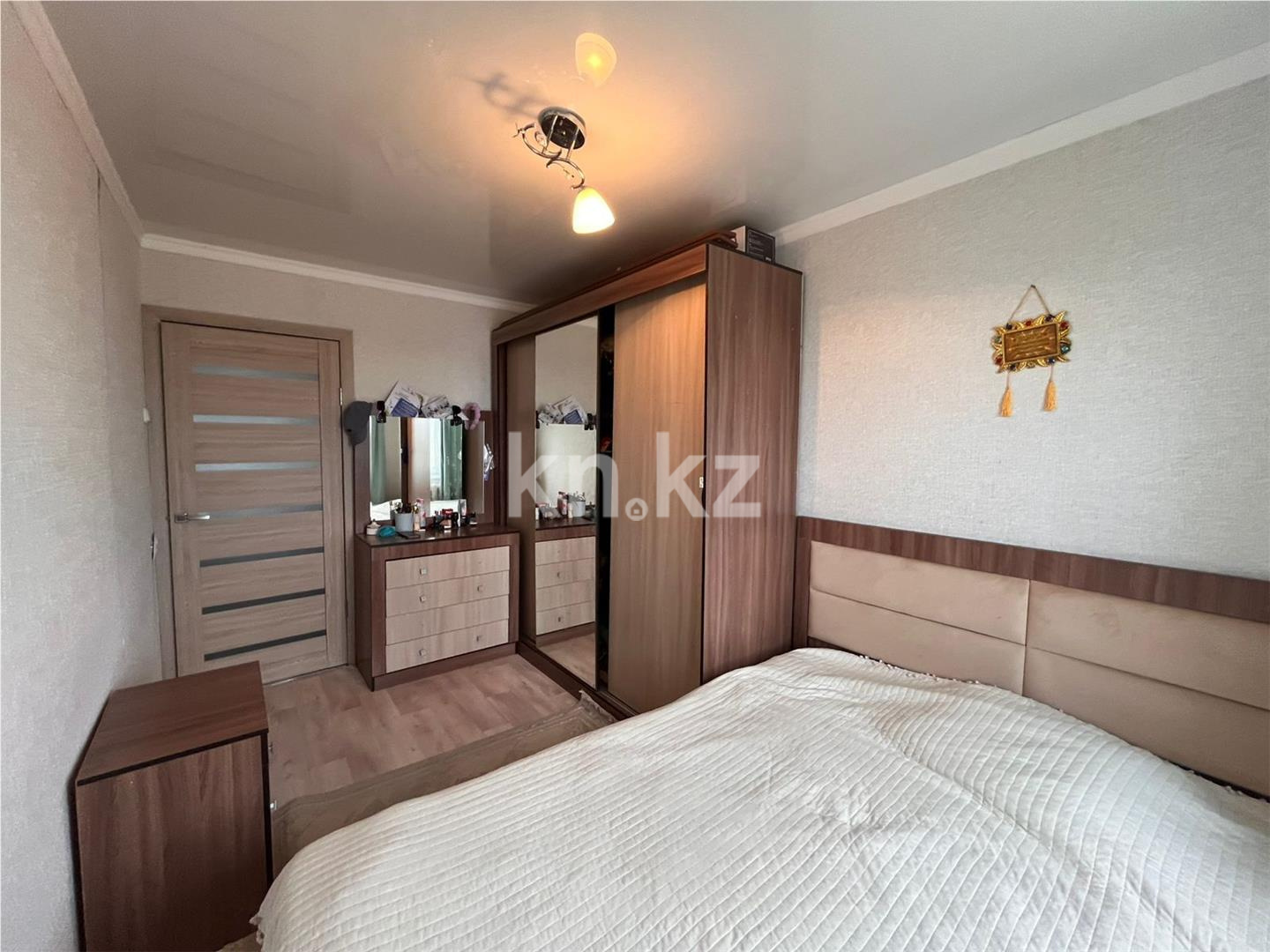 Продажа 3-комнатной квартиры, 62 м², мкр-н 15 в Караганде - фото 3