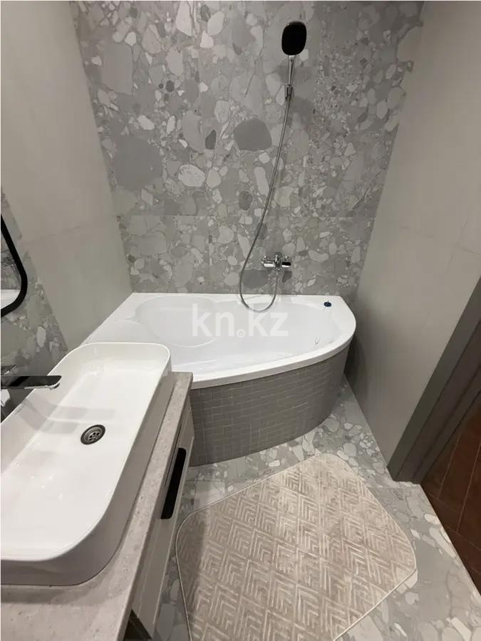 Продажа 3-комнатной квартиры, 100 м² в Караганде - фото 6