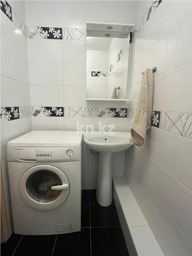 Продажа 2-комнатной квартиры, 76 м², бул. Бухар Жырау, дом  27/5 в Алматы - фото 3