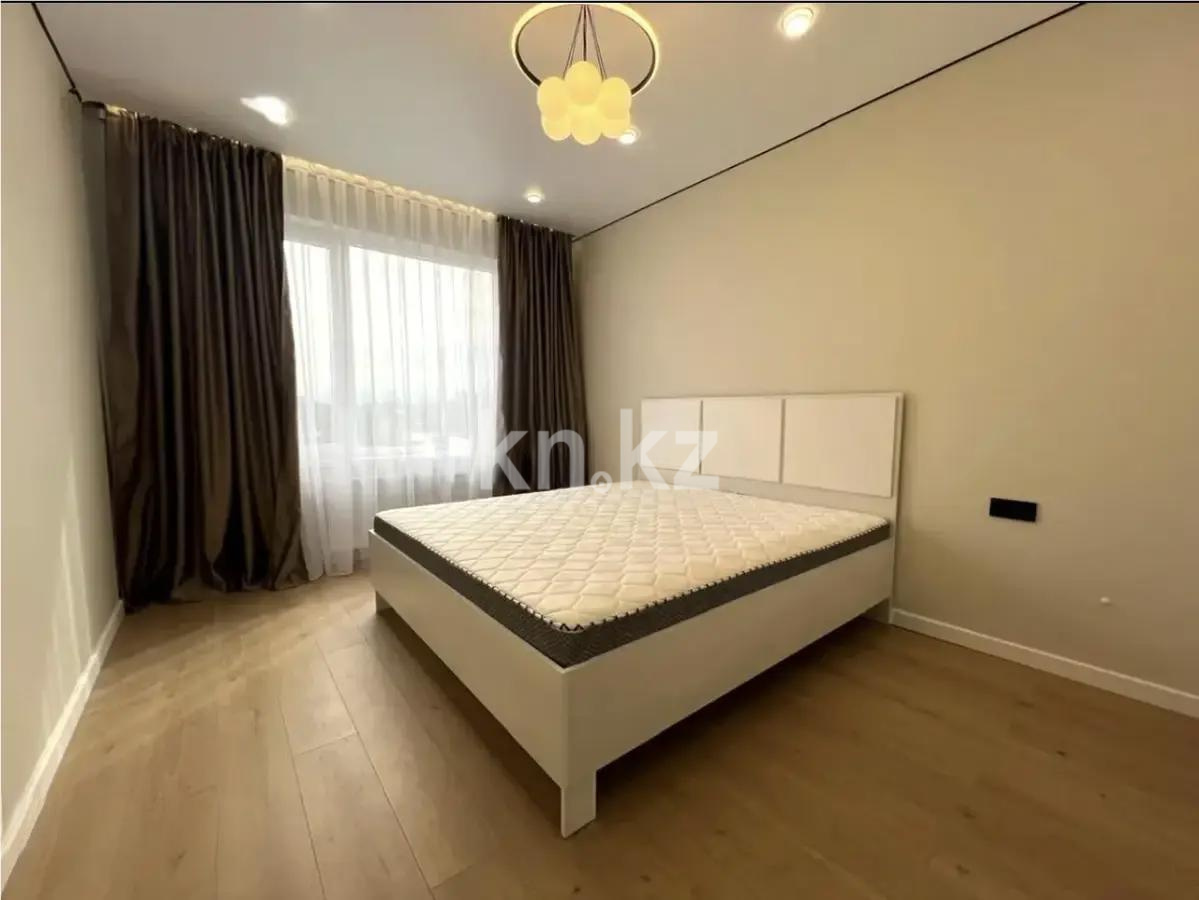 Продажа 2-комнатной квартиры, 40 м², пр. Райымбека, дом  590/16 в Алматы - фото 2
