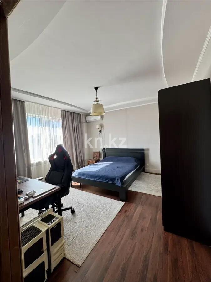 Продажа 3-комнатной квартиры, 109.6 м² в Алматы - фото 2