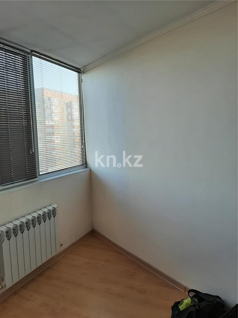 Продажа 4-комнатной квартиры, 100 м², мкр-н 8-й в Темиртау - фото 13