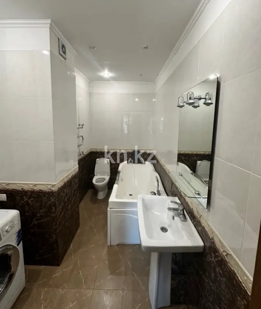 Аренда 2-комнатной квартиры, 75 м², ул. Ходжанова, дом  76 - пр. Аль-Фараби в Алматы - фото 9