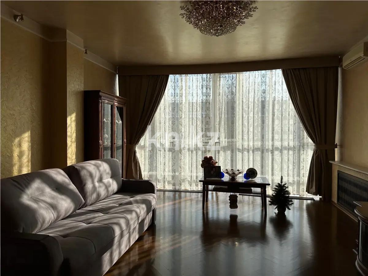 Продажа 2-комнатной квартиры, 80 м², ул. Тулебаева, дом  175 в Алматы