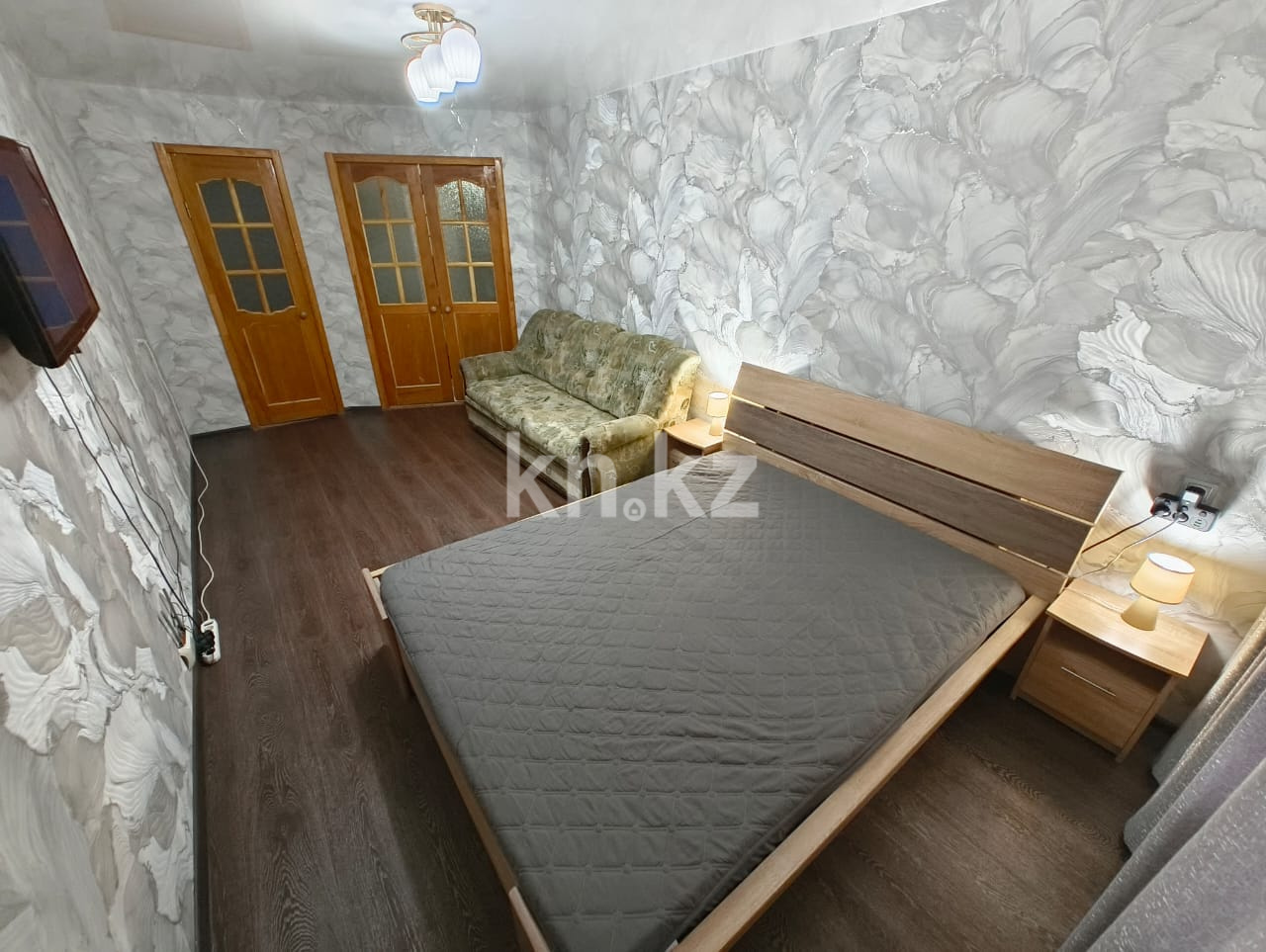 Аренда 1-комнатной квартиры посуточно, 37 м², пр. Ауэзова, дом  41 в Усть-Каменогорске - фото 5