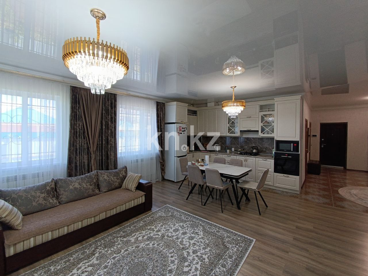Продажа 5-комнатного дома, 213 м², 68-й квартал в Костанае - фото 32