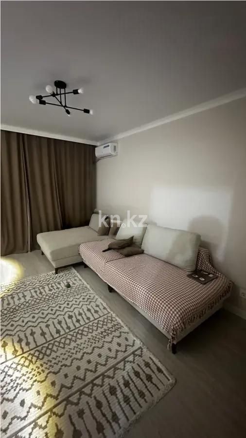 Продажа 3-комнатной квартиры, 84 м², ул. Хусейна бен Талала, дом  39/2 в Астане