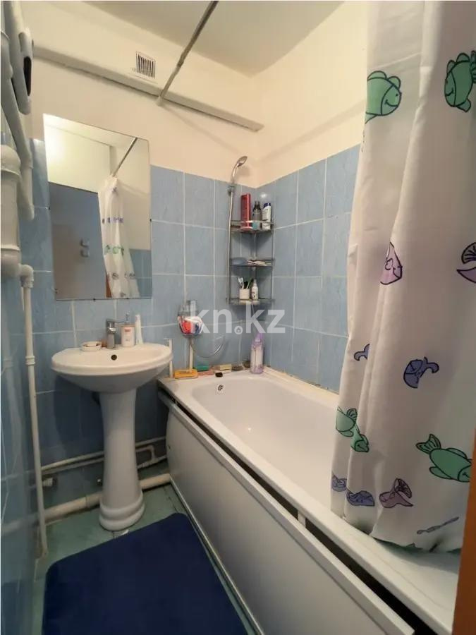 Продажа 4-комнатной квартиры, 76 м², мкр-н Восток-1, дом  6/1 в Караганде - фото 6