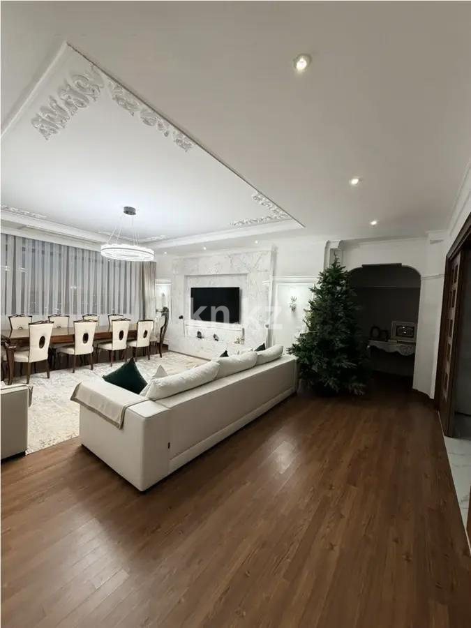 Продажа 5-комнатной квартиры, 210 м² в Астане