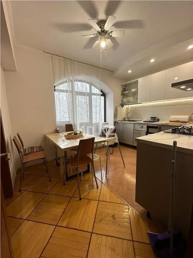 Продажа 4-комнатной квартиры, 130 м² в Алматы - фото 4