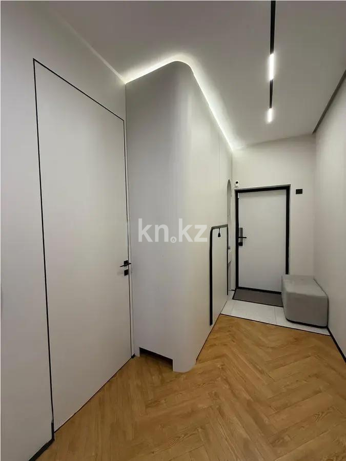 Продажа 2-комнатной квартиры, 81.1 м² в Алматы - фото 4