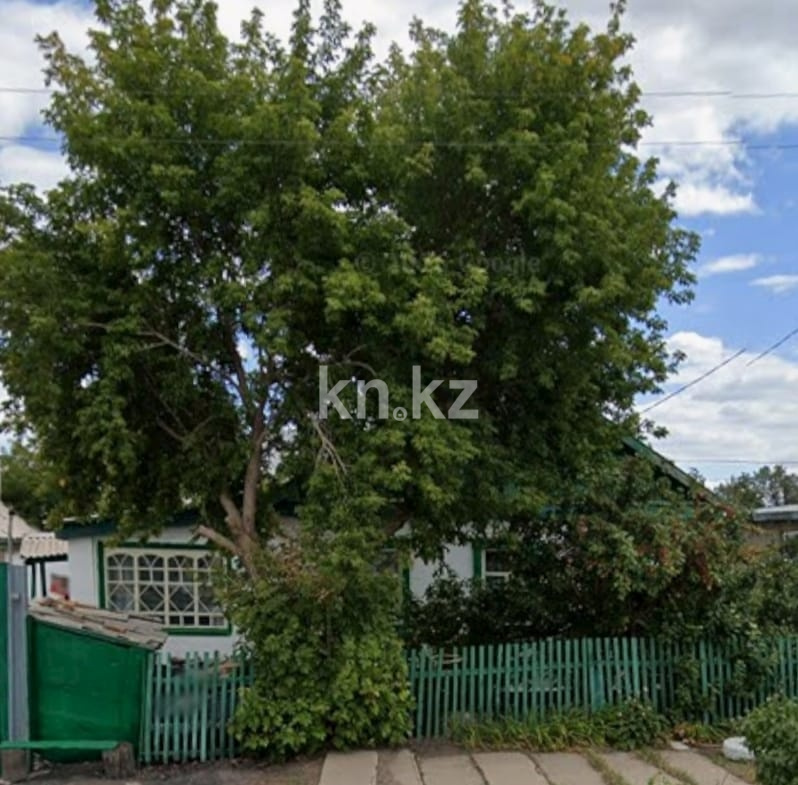 Продажа 4-комнатного дома, 75 м² в Караганде