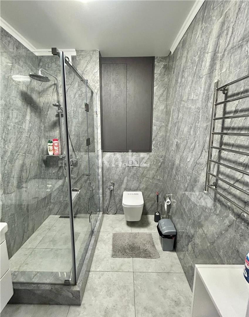 Продажа 2-комнатной квартиры, 64 м² в Караганде - фото 12