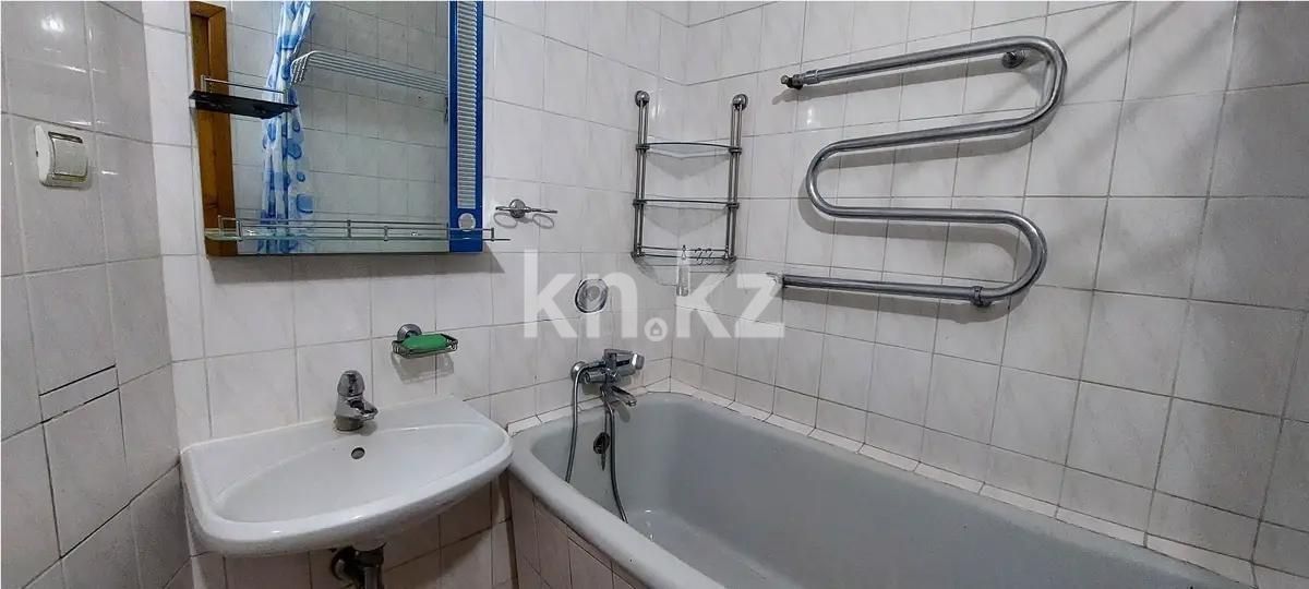 Продажа 3-комнатной квартиры, 77 м², ул. Желтоксан, дом  168 в Алматы - фото 5
