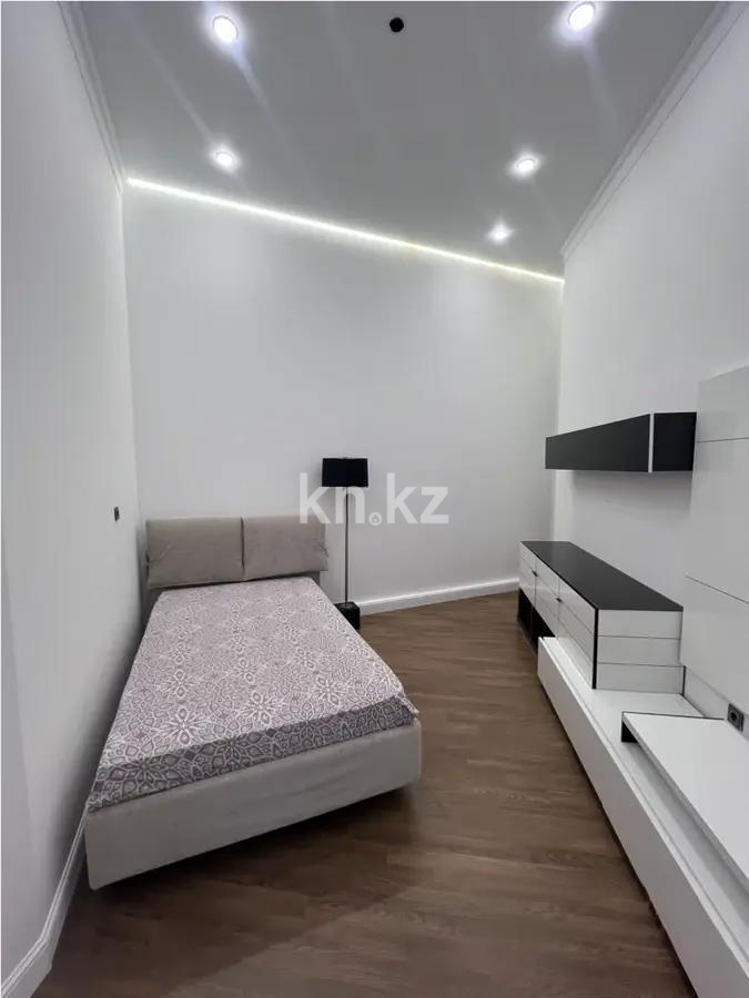 Продажа 5-комнатной квартиры, 210 м², ул. Байтурсынова, дом  9 блок F3 в Астане - фото 4