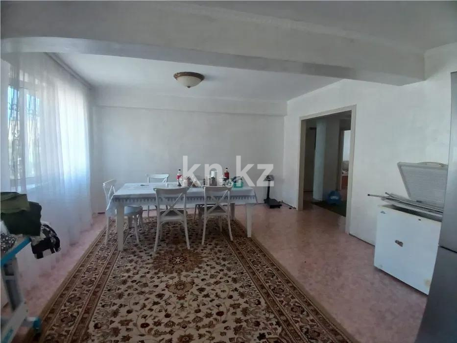 Продажа 4-комнатной квартиры, 95 м², пр. Сейфуллина, дом  18/1 в Алматы