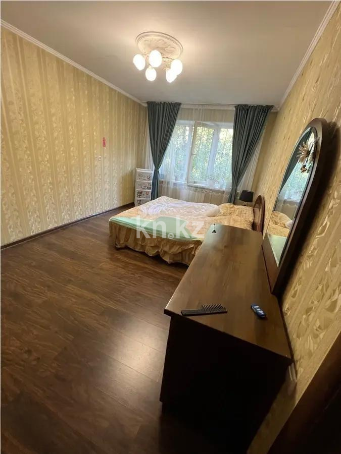 Продажа 3-комнатной квартиры, 70 м², мкр. Аксай-3, дом  11 в Алматы - фото 2