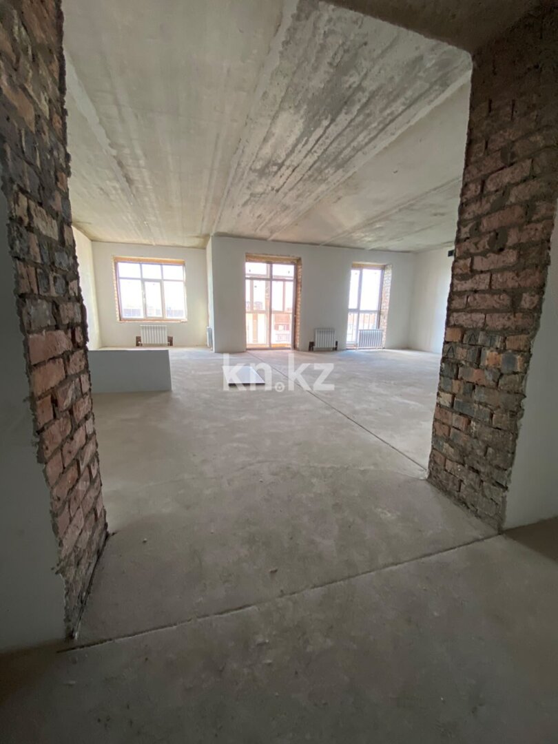 Продажа 3-комнатной квартиры, 104 м² в Караганде - фото 10