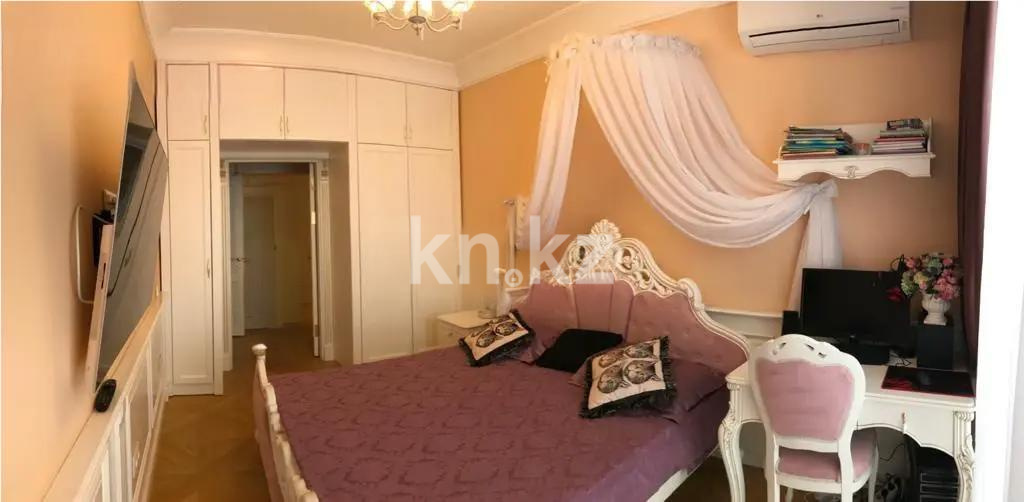 Продажа 3-комнатной квартиры, 140 м², мкр-н Мамыр-7, дом  21 в Алматы - фото 3