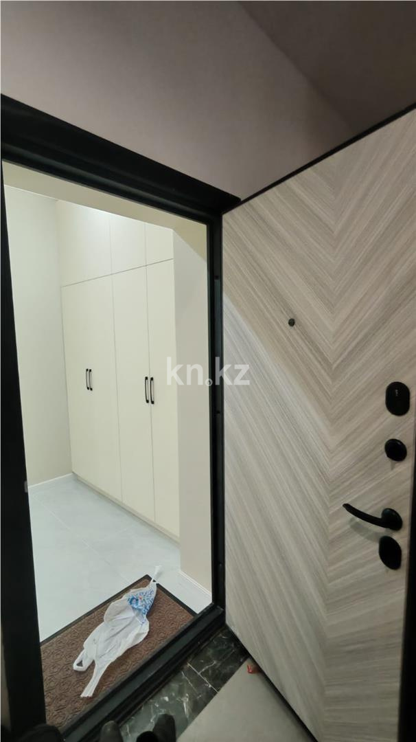 Продажа 2-комнатной квартиры, 64 м², 067 учетный квартал, дом  456/4 в Караганде - фото 19