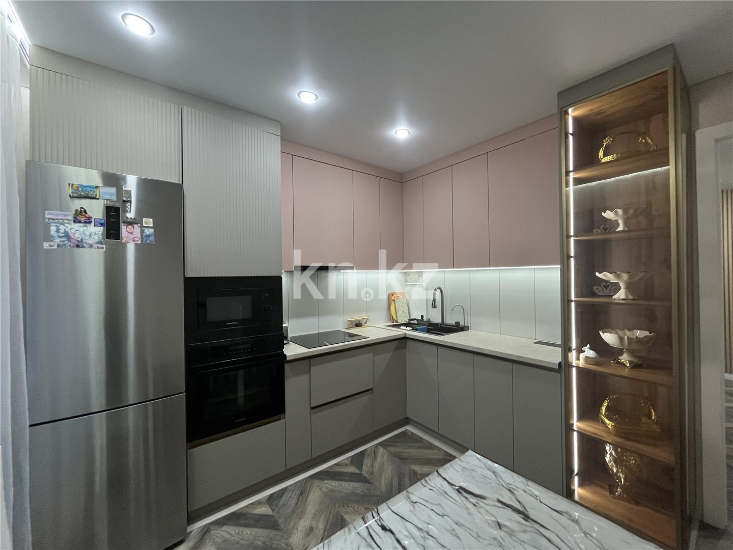 Продажа 4-комнатной квартиры, 110 м², ул. Букетова, дом  60/2 в Караганде - фото 20