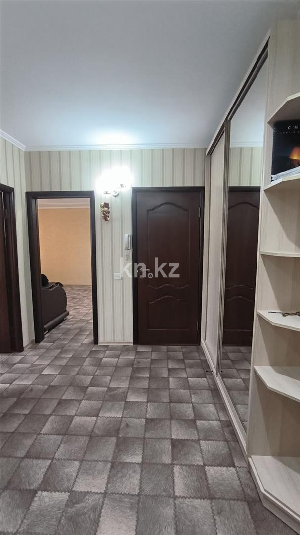 Продажа 4-комнатной квартиры, 76 м², мкр-н Гульдер-1 в Караганде - фото 18