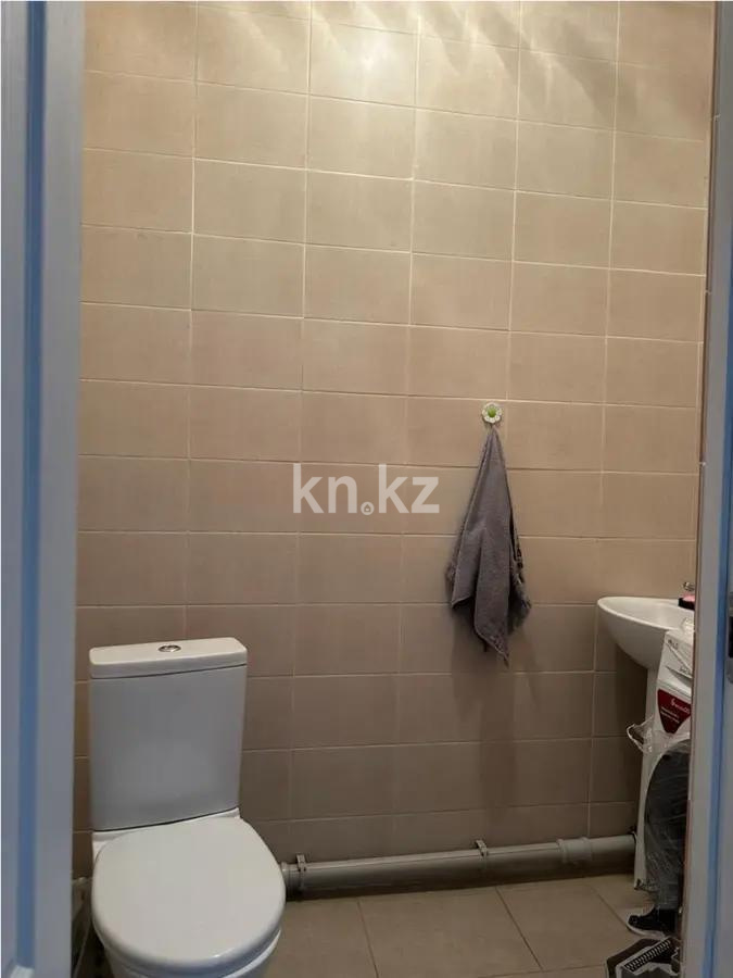 Продажа 2-комнатной квартиры, 70 м², ул. Мухамедханова, дом  17 в Астане - фото 5